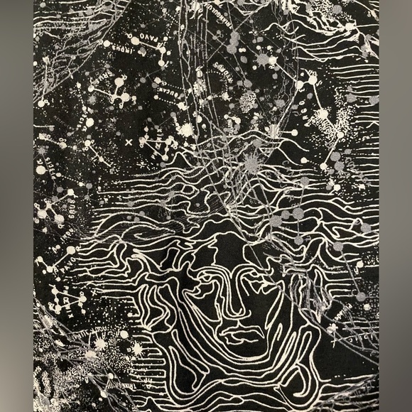🌌Very Rare Versace Constellation Medusa Head Star print tshirt🌌 - Picture 3 of 16